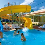 Febeach Resort