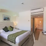 Febeach Resort Side