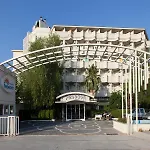 Febeach Resort 4*