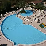 Resort Febeach Side