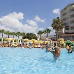 منتجع Febeach 4*