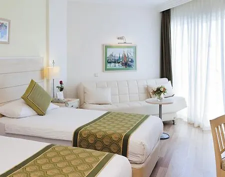 Курортний комплекс Febeach Сіде