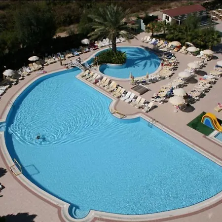 Курортний комплекс Febeach Сіде