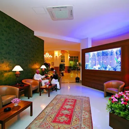 Курортний комплекс Febeach 4*